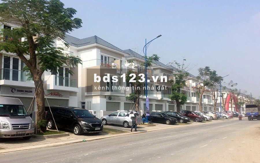 Nhà Mặt Tiền Liên Phường 5x20m - 1 Trệt 2 Lầu - Dự Án Merita Khang Điền - Tiện Làm Văn Phòng Công Ty