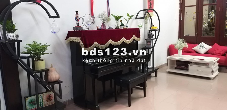 BÁN NHÀ PHỐ HIẾM PHAN ĐÌNH PHÙNG, 76M, 5TM , PHÂN LÔ, Ô TÔ ĐỖ GẦN.