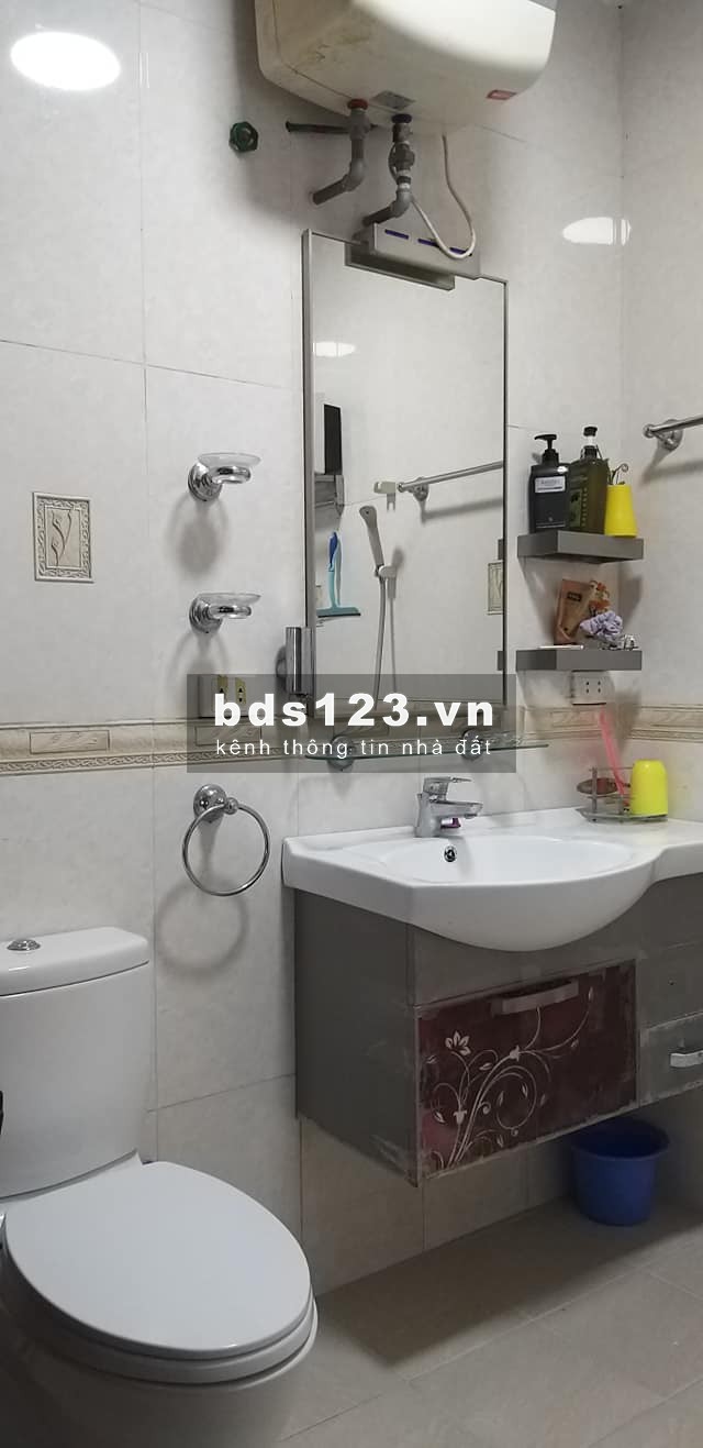 BÁN NHÀ PHỐ HIẾM PHAN ĐÌNH PHÙNG, 76M, 5TM , PHÂN LÔ, Ô TÔ ĐỖ GẦN.