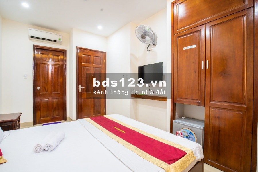 Bán Khách Sạn Ngay Khu Dịch Bãi SAu Vũng Tàu Liên Hệ: 0901325595