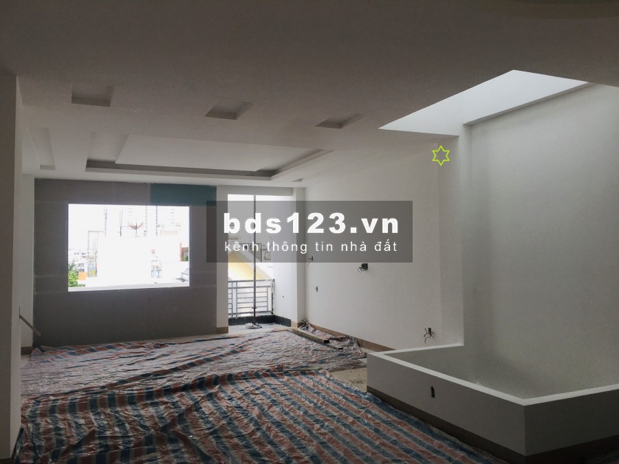 Nhà mới 100% MTKD chợ Tân Hương (5x18m) hầm,5L,ST