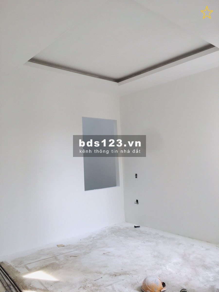 Nhà mới 100% MTKD chợ Tân Hương (5x18m) hầm,5L,ST