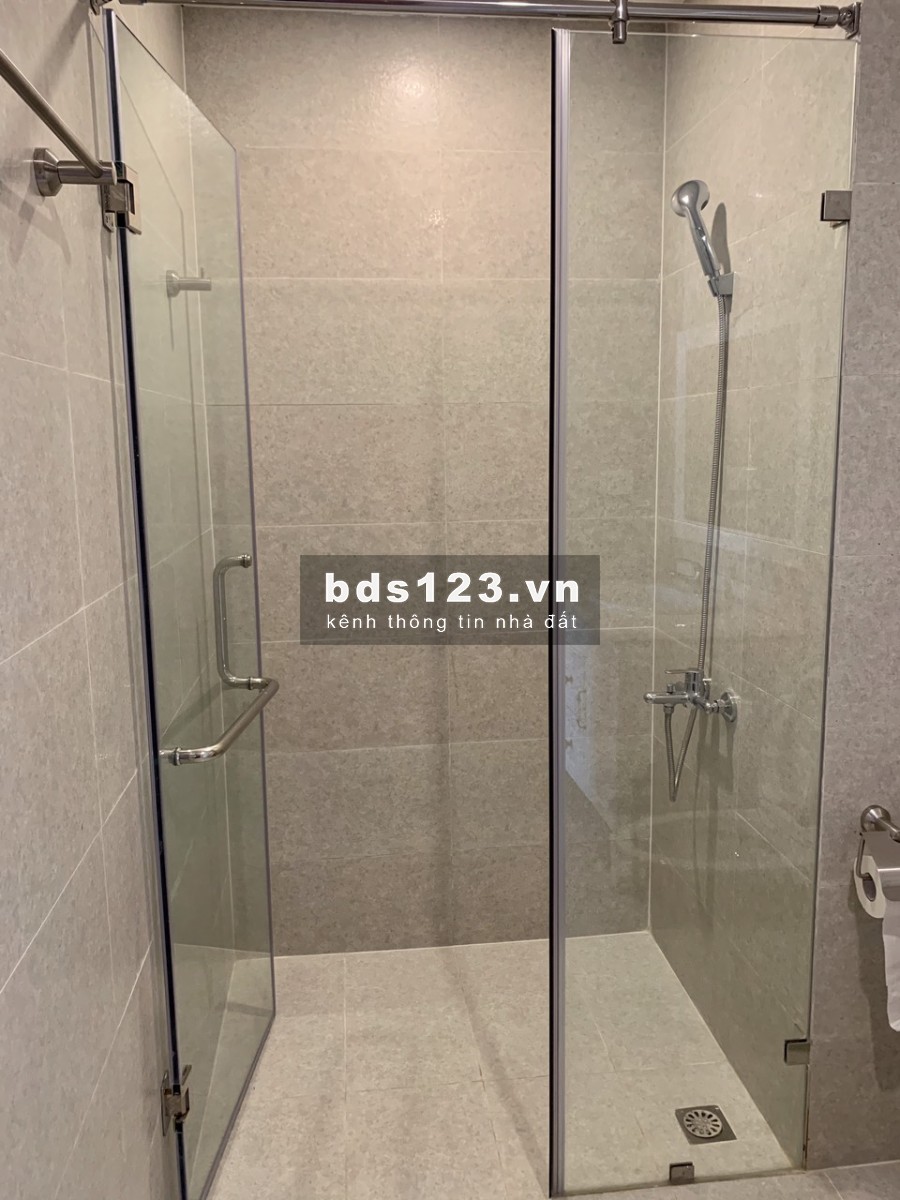 Tôi cho thuê CC 6th element 2pn đủ đồ giá rẻ nhất thị trường. LH: 0918156265