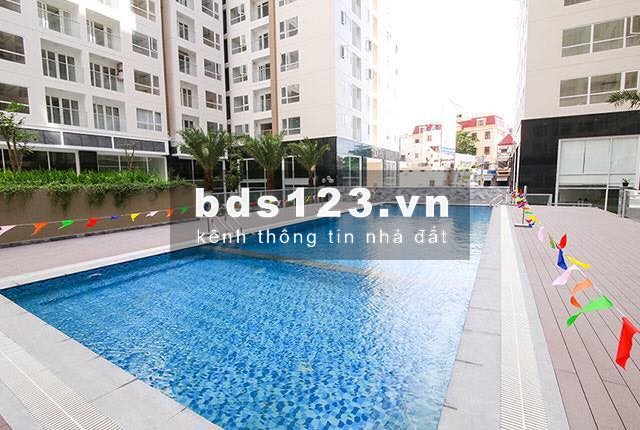 Căn hộ chung cư Sky Center 2 phòng ngủ 80m2 nội thất cơ bản (rèm, máy lạnh, bếp) 12Tr