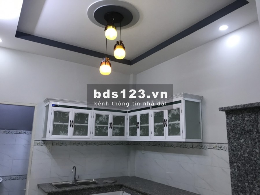 Cần bán nhà ngay Đường Nguyễn Thị Đặng, Quận 12. Giá 1.72 tỷ