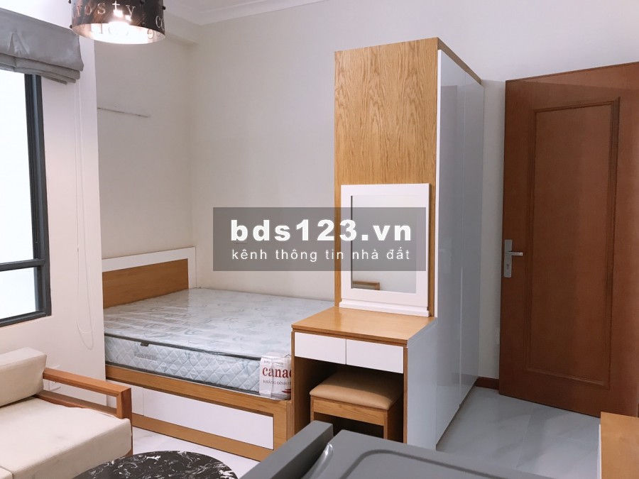 Cho thuê căn hộ Quận 3 gần vong xoay dân chủ.