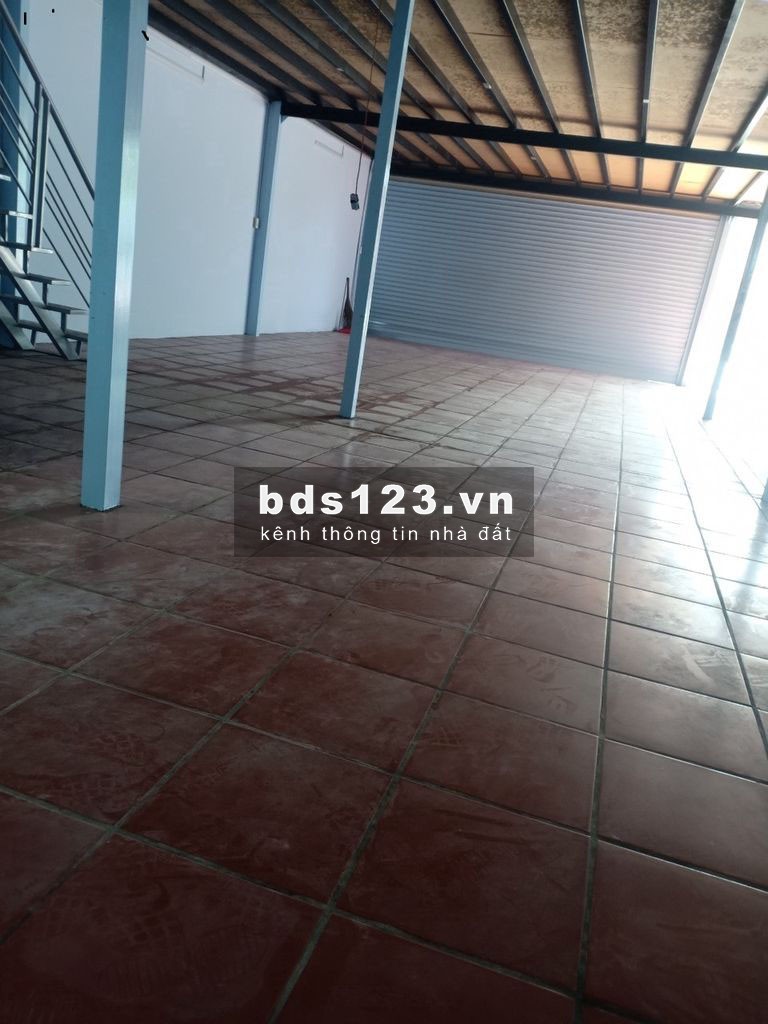 Cho thuê MB-KD 300m2 Trệt 1 lầu trống suốt Lương định của An Phú Quận 2 MS:524
