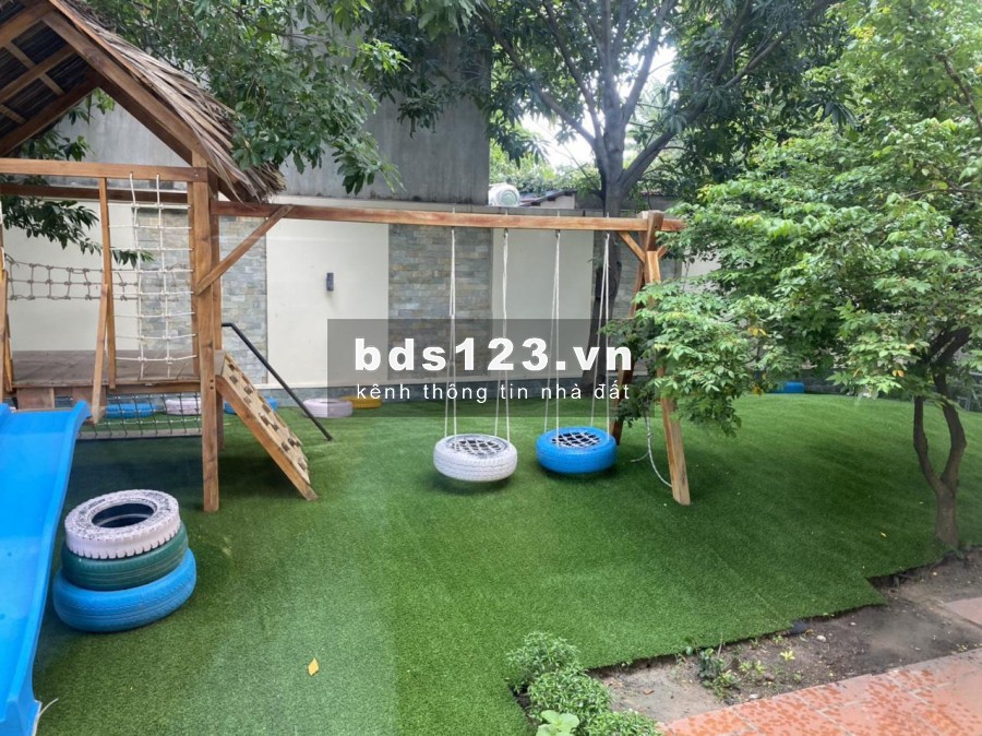 Cho thuê Biệt thự sân vườn 900m2 Làm trường học đường 44 Thảo điền Quận 2 MS:461
