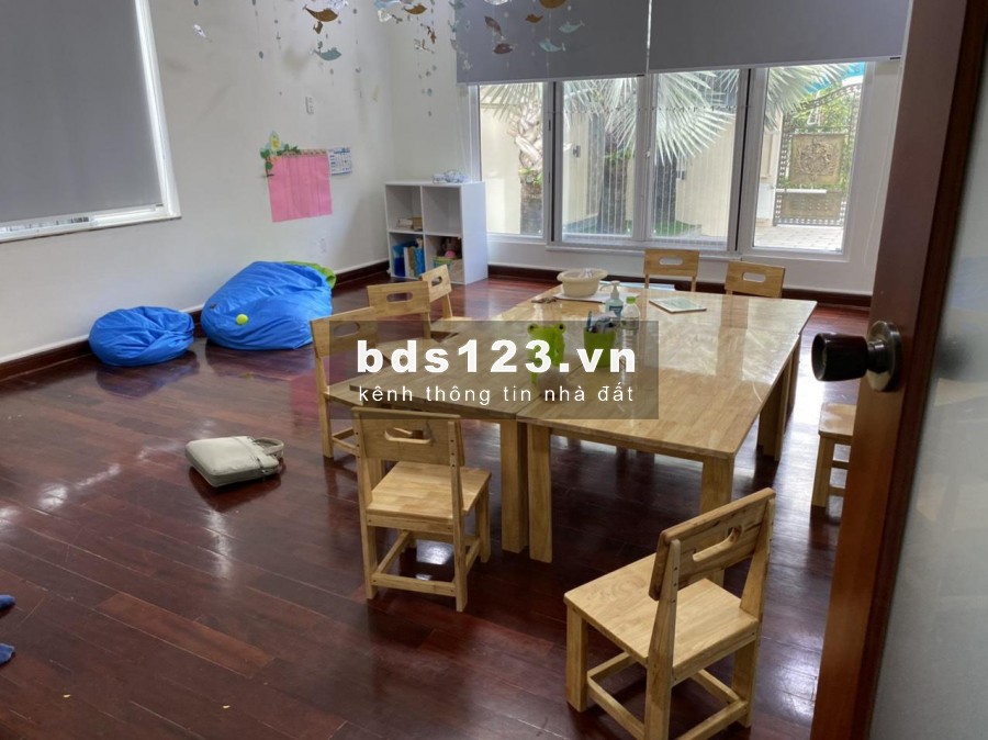 Cho thuê Biệt thự sân vườn 900m2 Làm trường học đường 44 Thảo điền Quận 2 MS:461