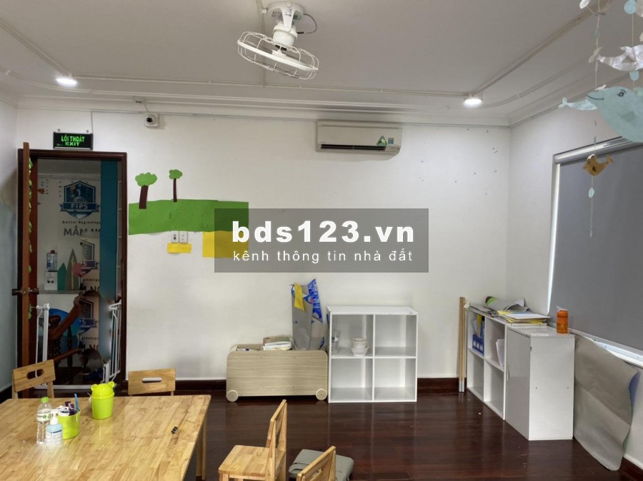 Cho thuê Biệt thự sân vườn 900m2 Làm trường học đường 44 Thảo điền Quận 2 MS:461