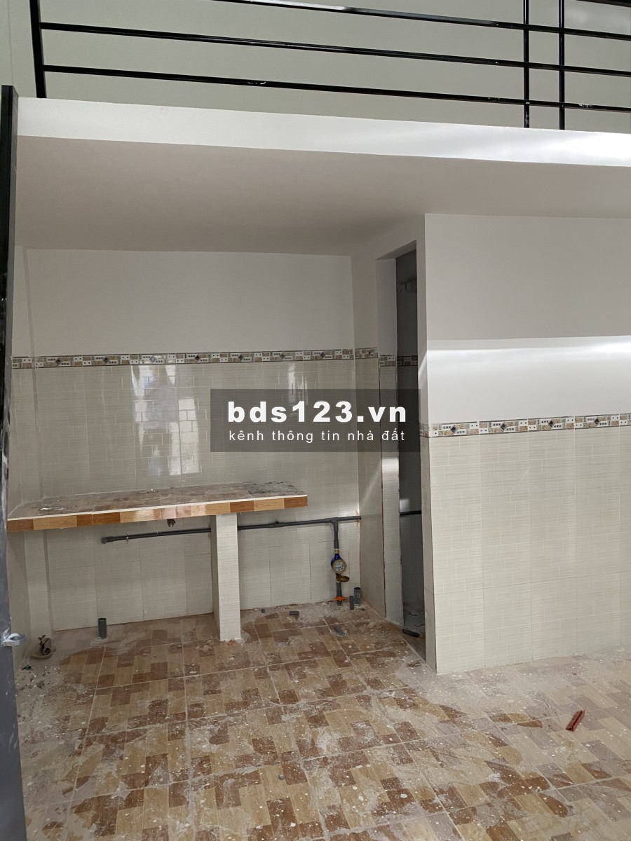 Vỡ nợ cần bán nhà trọ 16 phòng 2 kiot cho thuê tháng 20tr.