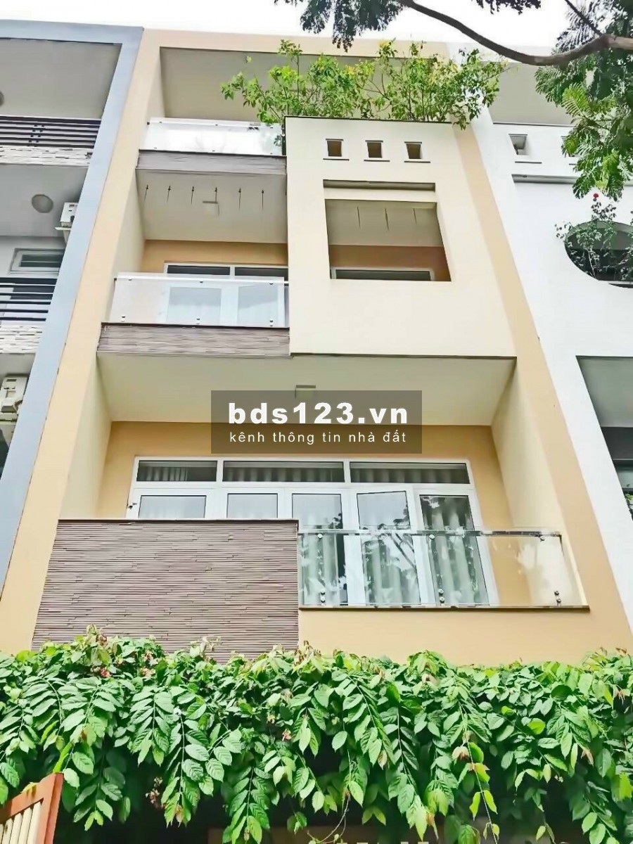 Bán nhà Full nội thất MT đường 20m KDC Ven Sông Tân Phong Q.7