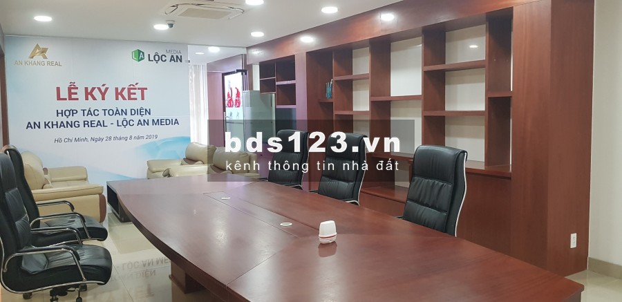 Cho thuê Tòa Nhà VP Hầm 4 sàn trống suốt 500m2 Vũ Tông Phan An Phú Quận 2 MS:804