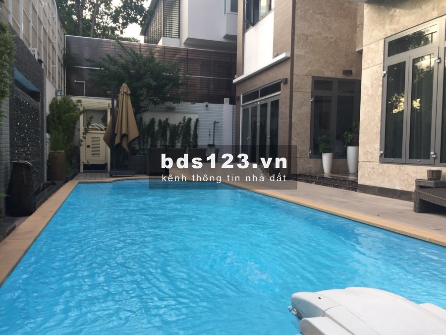 Cho thuê Villa Hồ bơi sân vườn Thiết kế hiện đại 1200m2 Nguyễn Văn Hưởng Thảo điền Quận 2 MS:878