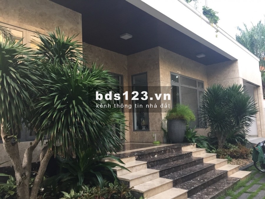 Cho thuê Villa Hồ bơi sân vườn Thiết kế hiện đại 1200m2 Nguyễn Văn Hưởng Thảo điền Quận 2 MS:878