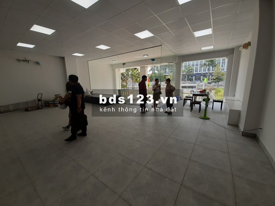 Cho thuê Nhà VP Hầm 4 lầu 1000m2 Vũ Tông Phan An Phú Quận 2 MS:812