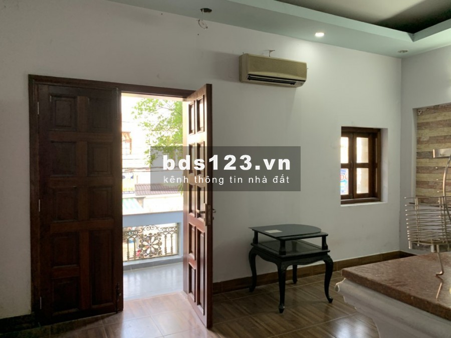 Cho thuê căn hộ dịch vụ, DT 60m2, 2PN,1PK,có ban công, full nội thất,gần Cv Quang Trung, Q.12
