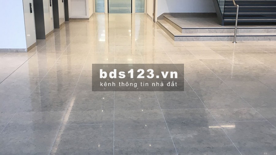 Cho thuê nhà mặt phố Láng Hạ, Đống Đa, Hà Nội - Diện tích: 80m2/tầng