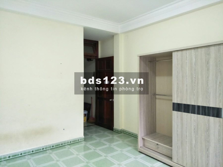 Cho thuê phòng sạch sẽ, có ban công, đủ tiện nghi thoáng mát, 20m2 giá chỉ 3,9tr/tháng đường Bạch Đằng