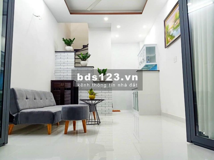 Nhà Bình Tân giá Long An.nhà 1 lầu hẻm 7m thông tiện buôn bán kinh doanh