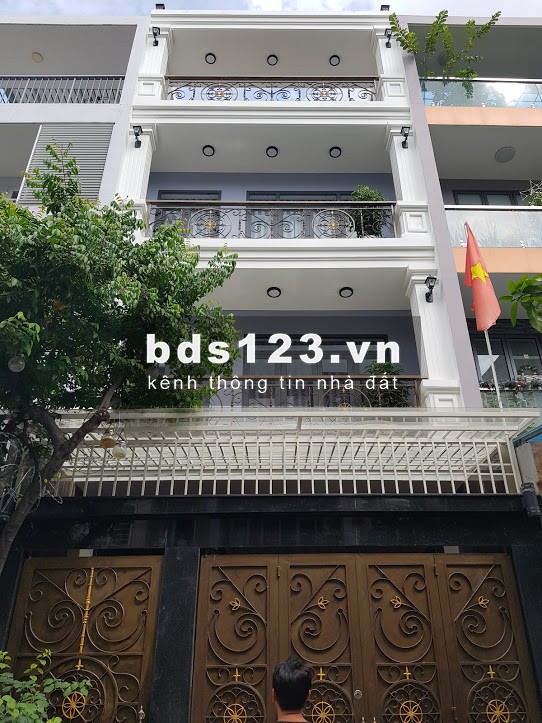 Bán Nhà 5,2x11,3m trệt 3 lầu đầy đủ nội thất gần Trần não Bình An QUận 2