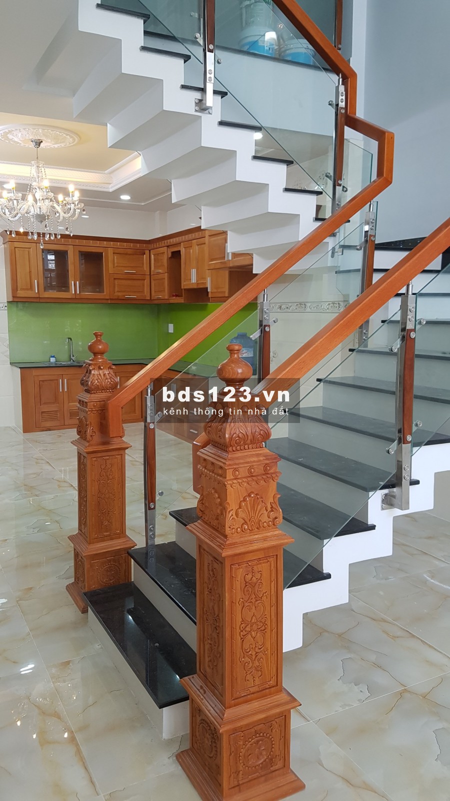 kẹt vốn cuối năm nên tôi cần bán gấp nhà hẻm 243/ mã lò bình trị đông a