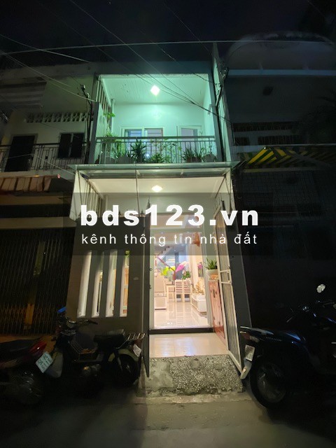 CHÍNH CHỦ BÁN NHÀ VỊ TRÍ ĐẸP, HẺM XE HƠI THÔNG THOÁNG, …