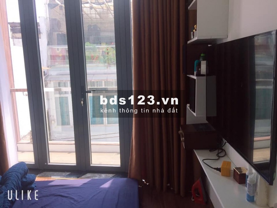 Cho thuê Nhà Tân bình HXH 4PN 5wc 5 tầng Cmt8.