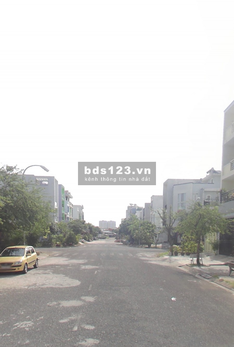 Bán gấp lô đất Q2, MT Trần Não, DT 100m2, giá: 1.7 tỷ, có sổ hồng. LH 0904518609 Minh