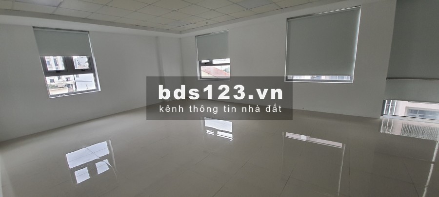 Văn phòng cho thuê Luxcity - 528 Huỳnh Tấn Phát, Quận 7.