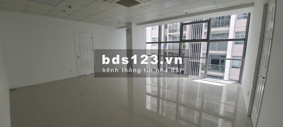 Văn phòng cho thuê Luxcity - 528 Huỳnh Tấn Phát, Quận 7.