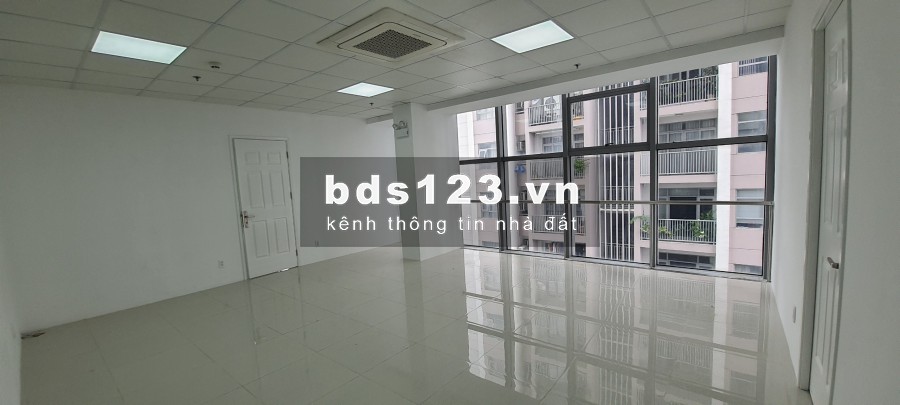 Văn phòng cho thuê Luxcity - 528 Huỳnh Tấn Phát, Quận 7.