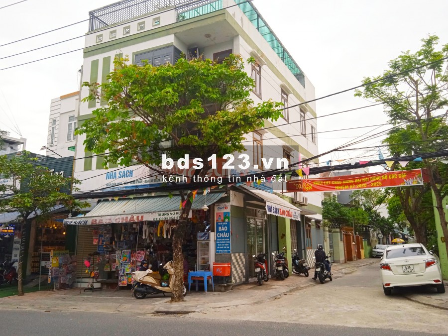 Cho thuê 60m2 tầng 2 giá cực rẻ tại Trưng Nữ Vương, Hải Châu, Đà Nẵng