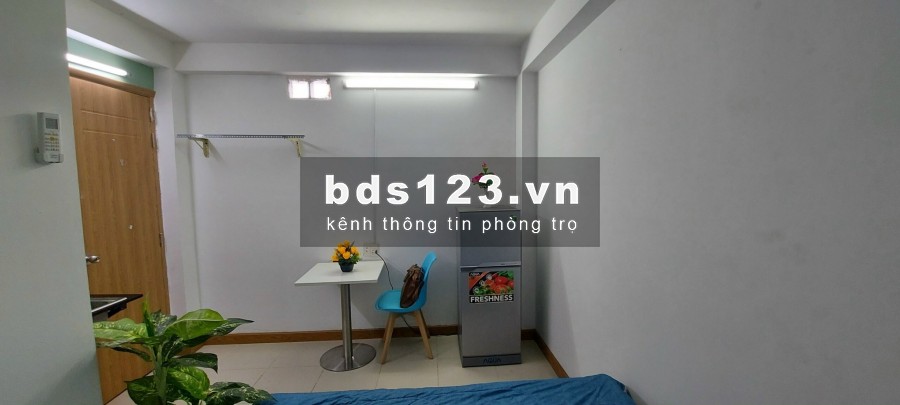 Phòng cho thuê Quận Bình Thạnh VIP 25m2 full nội thất, cửa sổ sáng ngay Ngã Tư Hàng Xanh