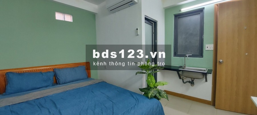 Phòng cho thuê Quận Bình Thạnh VIP 25m2 full nội thất, cửa sổ sáng ngay Ngã Tư Hàng Xanh