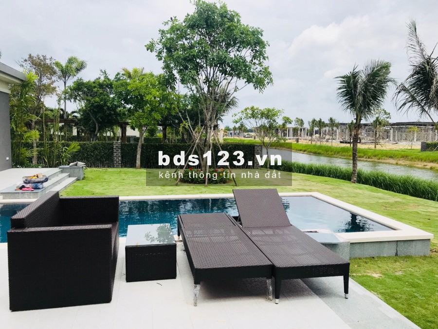 BIỆT THỰ NGHỈ DƯỠNG BIỂN COASTAR GẦN CASINO HỒ TRÀM DT 1000M2 GIÁ CHỈ TỪ 8TR/M2. LH 0912357447