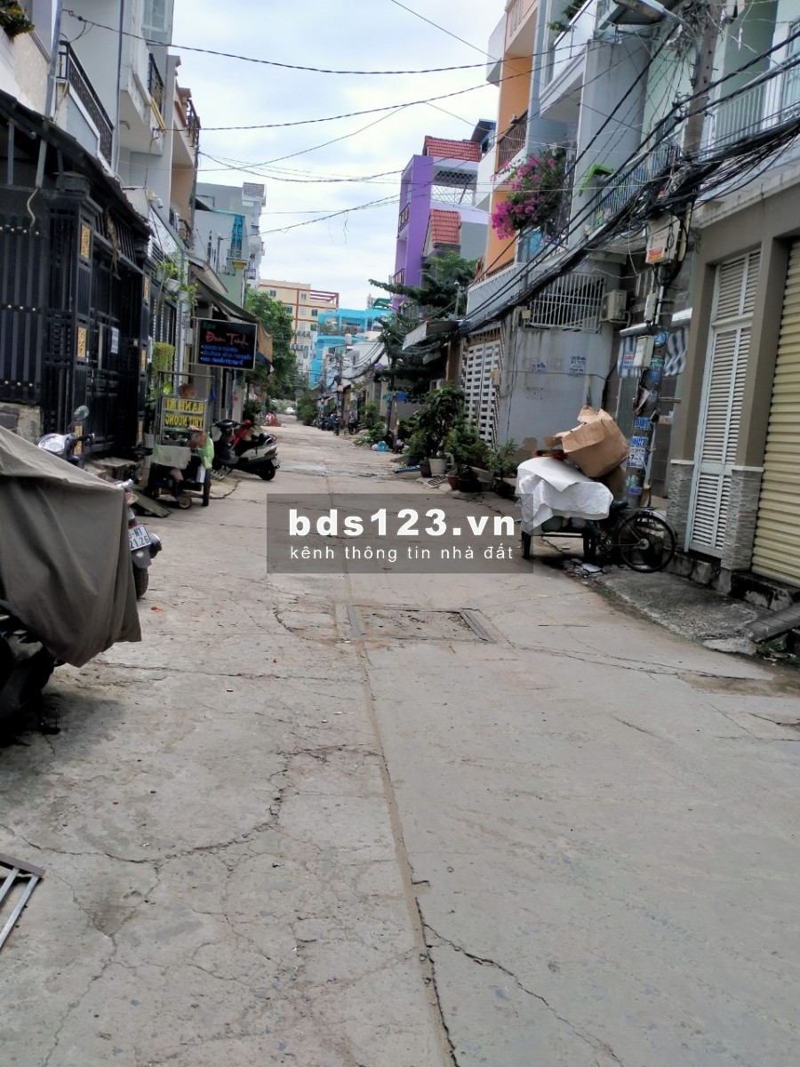 Bán nhà đường 2D nối dài khu Nam Hùng Vương diện tích 4 x 18 giá 6,2 tỷ TL