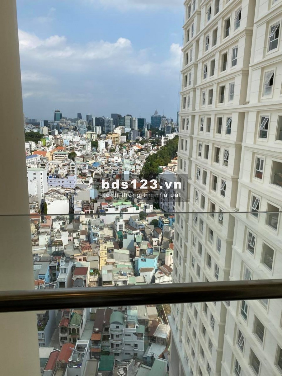 Cho thuê 2 phòng ngủ / 2WC Terra Royal cao cấp 5* Terra Royal, Quận 3. Giá cực tốt chỉ 17 Triệu / Tháng