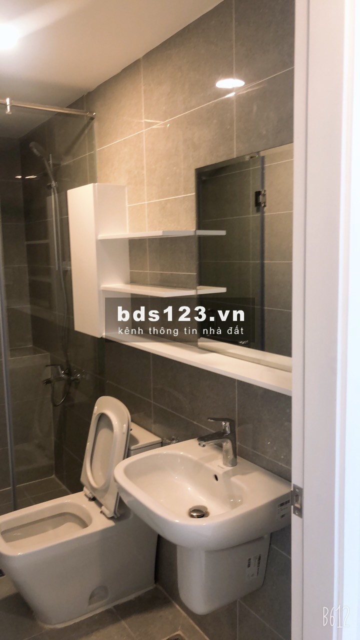 Chỉ 16 Triệu thuê ngay căn hộ Terra Royal 2 phòng ngủ /1WC, 58m2, nội thất cao cấp. Xem Ngay