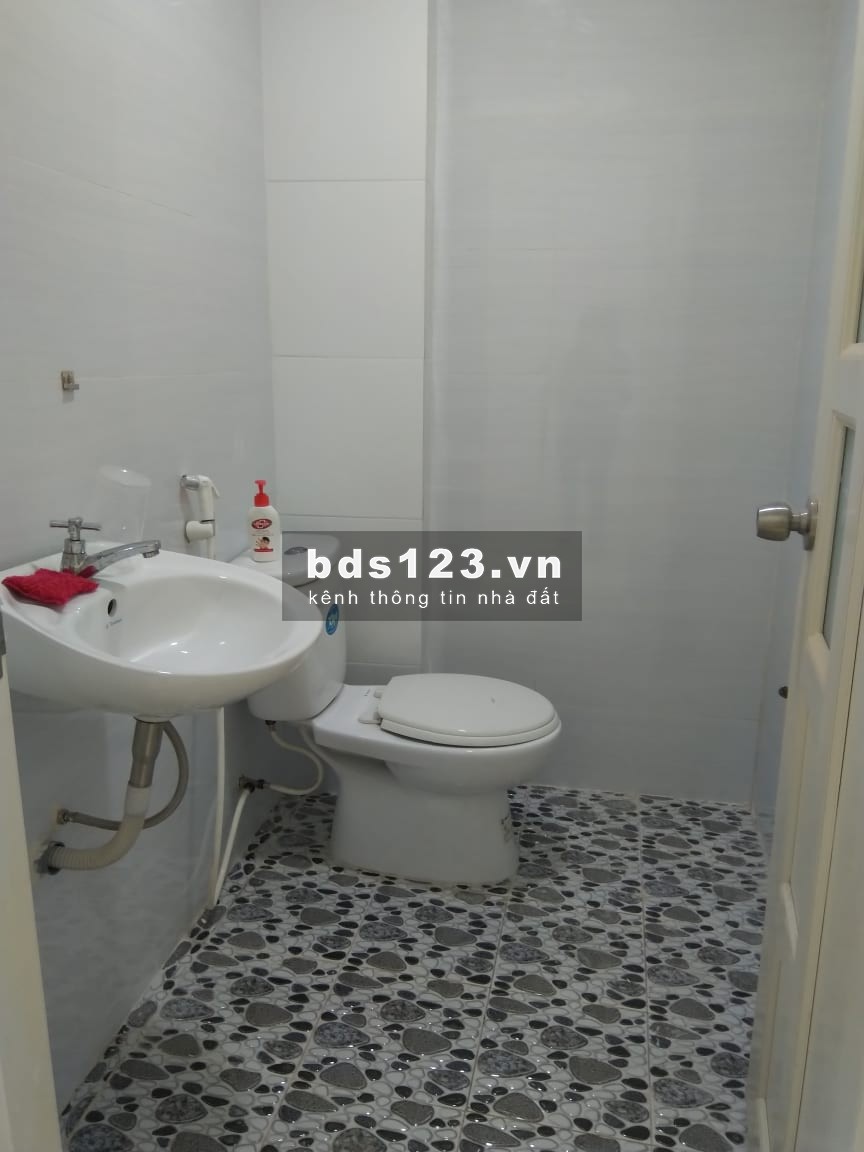 Cho thuê nhà mới đẹp giá rẻ C 4 Phạm Hùng, khu an ninh nhiều tiện ích