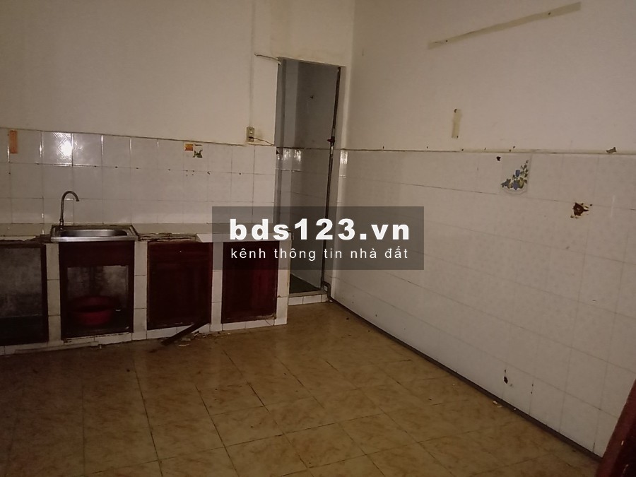 Cho thuê nhà nguyên căn đường Đồng Xoài gần chợ Hoàng Hoa Thám