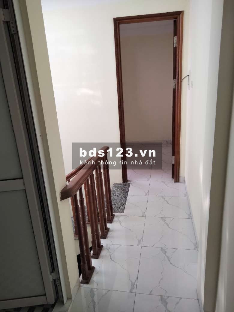 Bán GẤP GẤP nhà Bắc Từ Liêm 45m2 mặt tiền 5.5m 2.75 tỷ - 0981209789