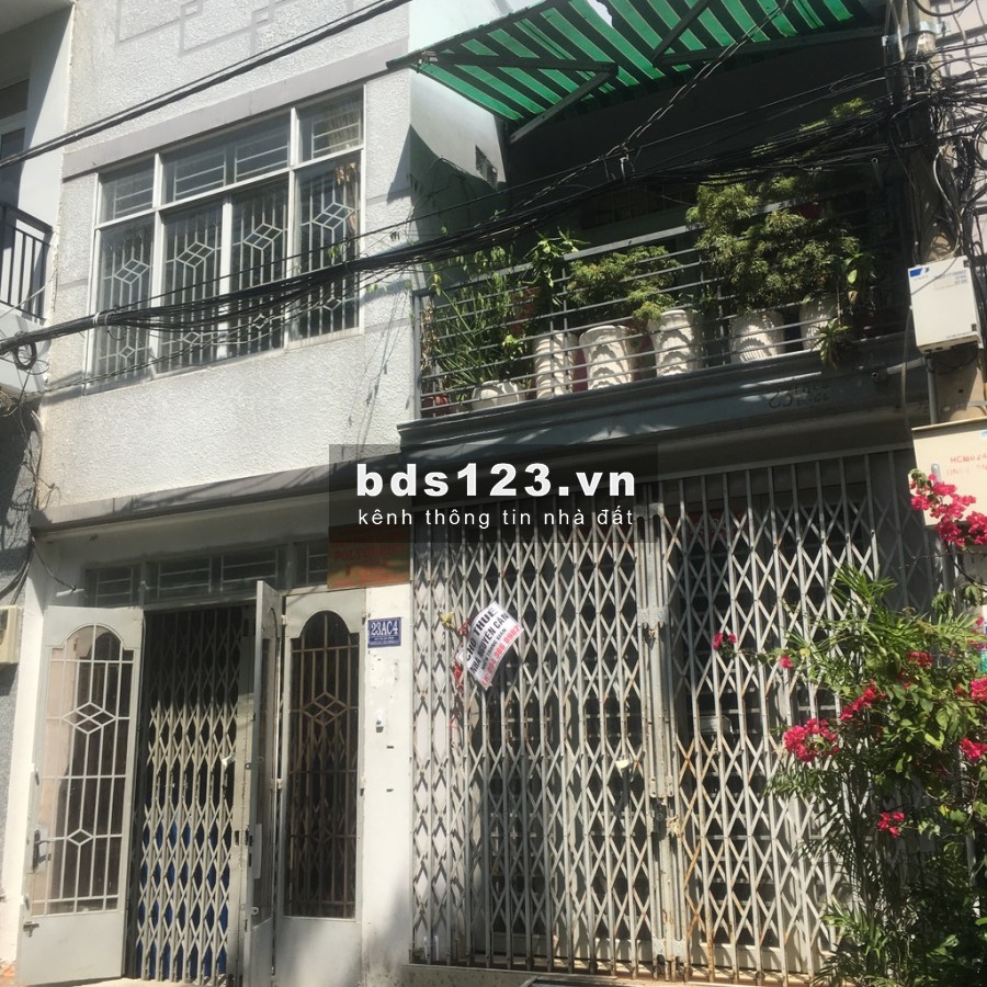 Bán nhà trong KDC Tân Thuận gần ngã tư Nguyễn Thị Thập- Huỳnh Tấn Phát. dt 7.6x18m