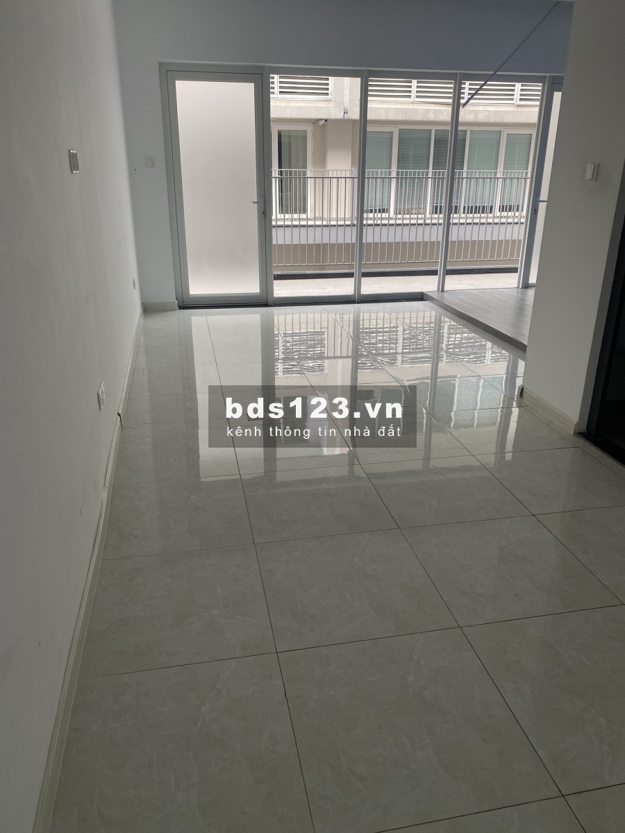 Sari Town cần cho thuê sàn shophouse hoàn thiện