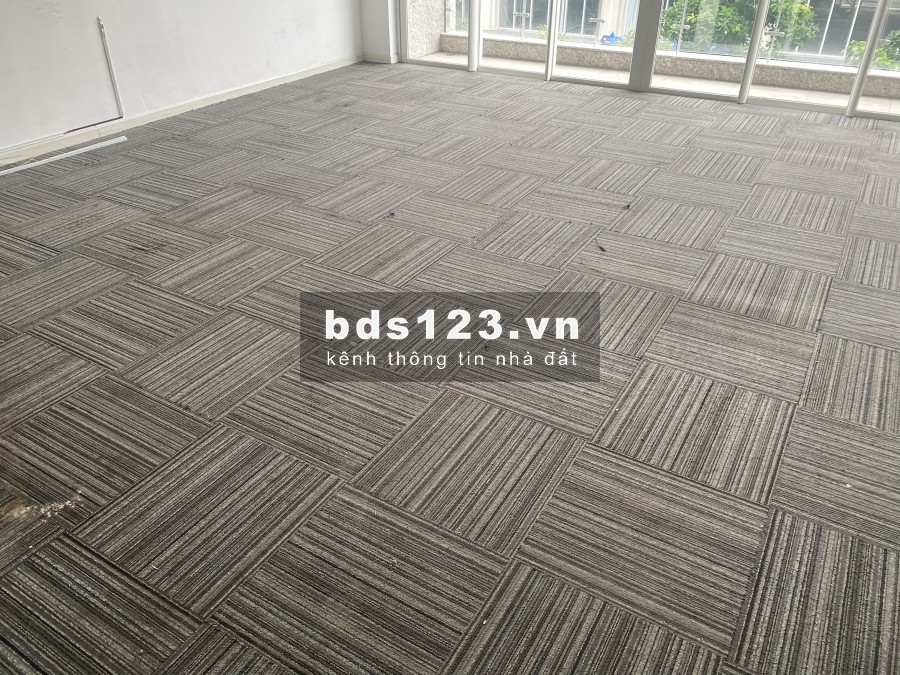 Sari Town cần cho thuê sàn shophouse hoàn thiện