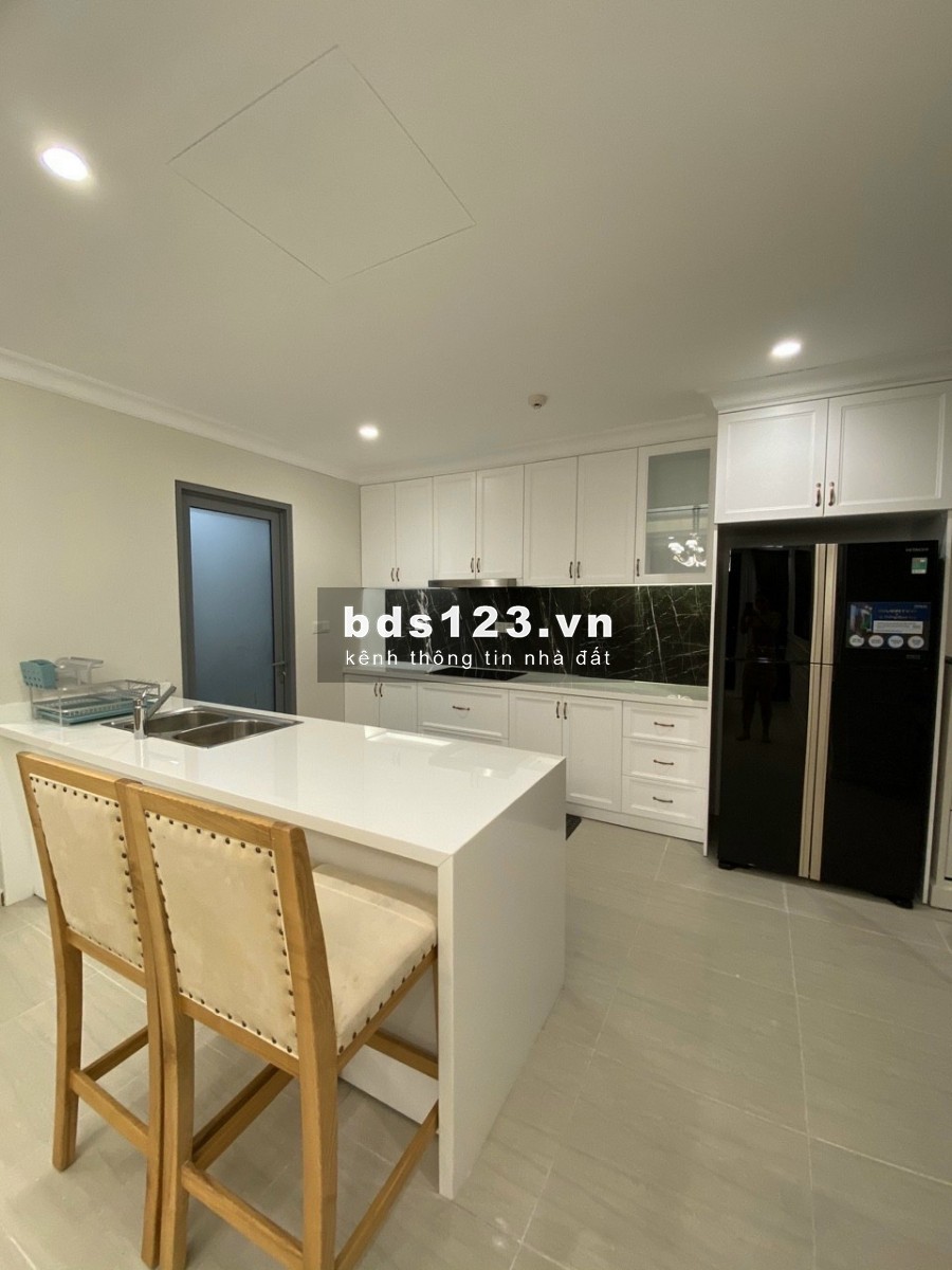 Cho thuê/ Bán Căn hộ Đảo kim cương 142m2