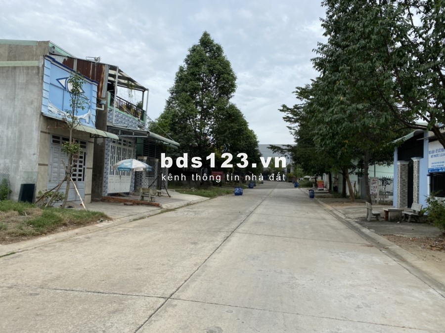 Nhượng lại lô đất để lo công việc tại Mỹ Phước 3 vị trí đẹp giá đầu tư
