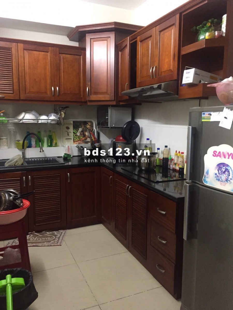 Bán gấp chung cư Kim tâm Hải Quận 12 78m 2PN 2WC Nhà thoáng mát bancon phòng khách