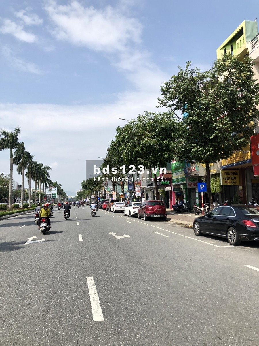 Cần bán lô đất ngay mặt tiền đường 11m5, khu vực điện âm, quận Thanh Khê, tp Đà Nẵng