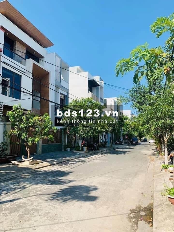 Cần bán lô đất ngay mặt tiền đường 11m5, khu vực điện âm, quận Thanh Khê, tp Đà Nẵng